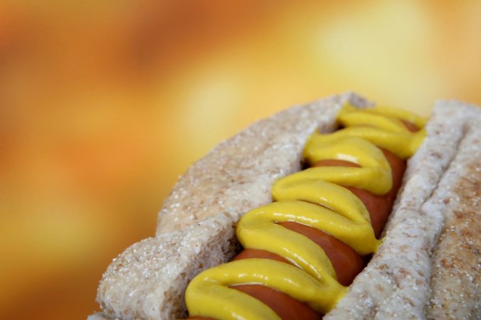 hot-dog-1238711_1920
